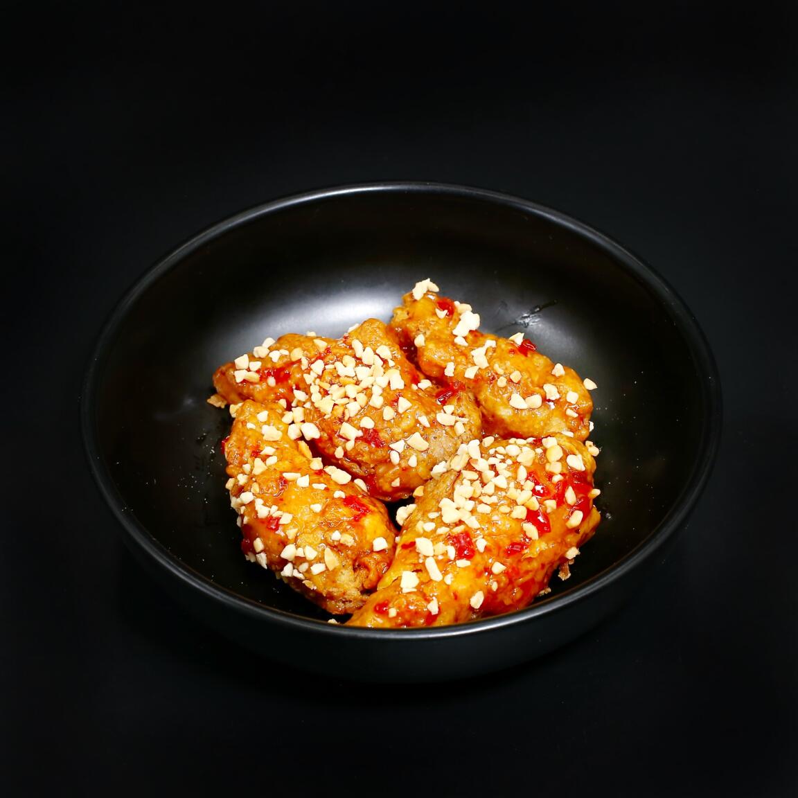Куриные крылья 4 шт в соусе Сладкий Чили
