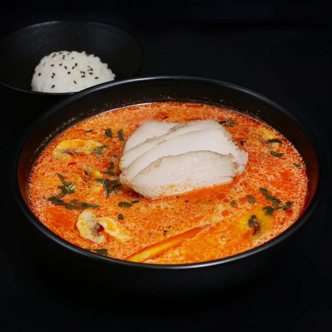 Суп Том-ям с куриной грудкой