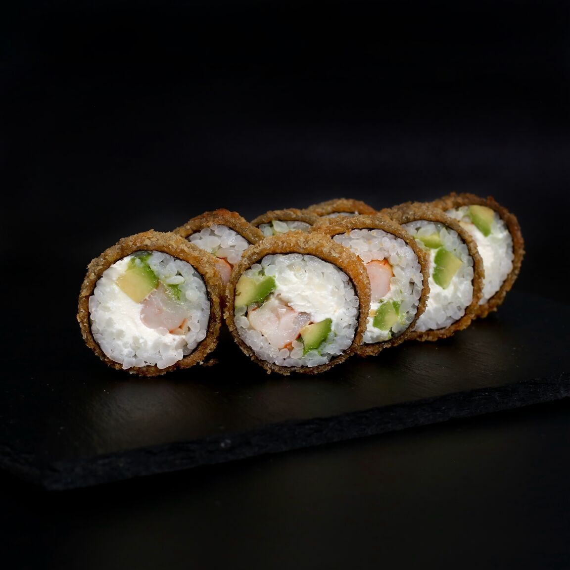 Горячий ролл с креветкой