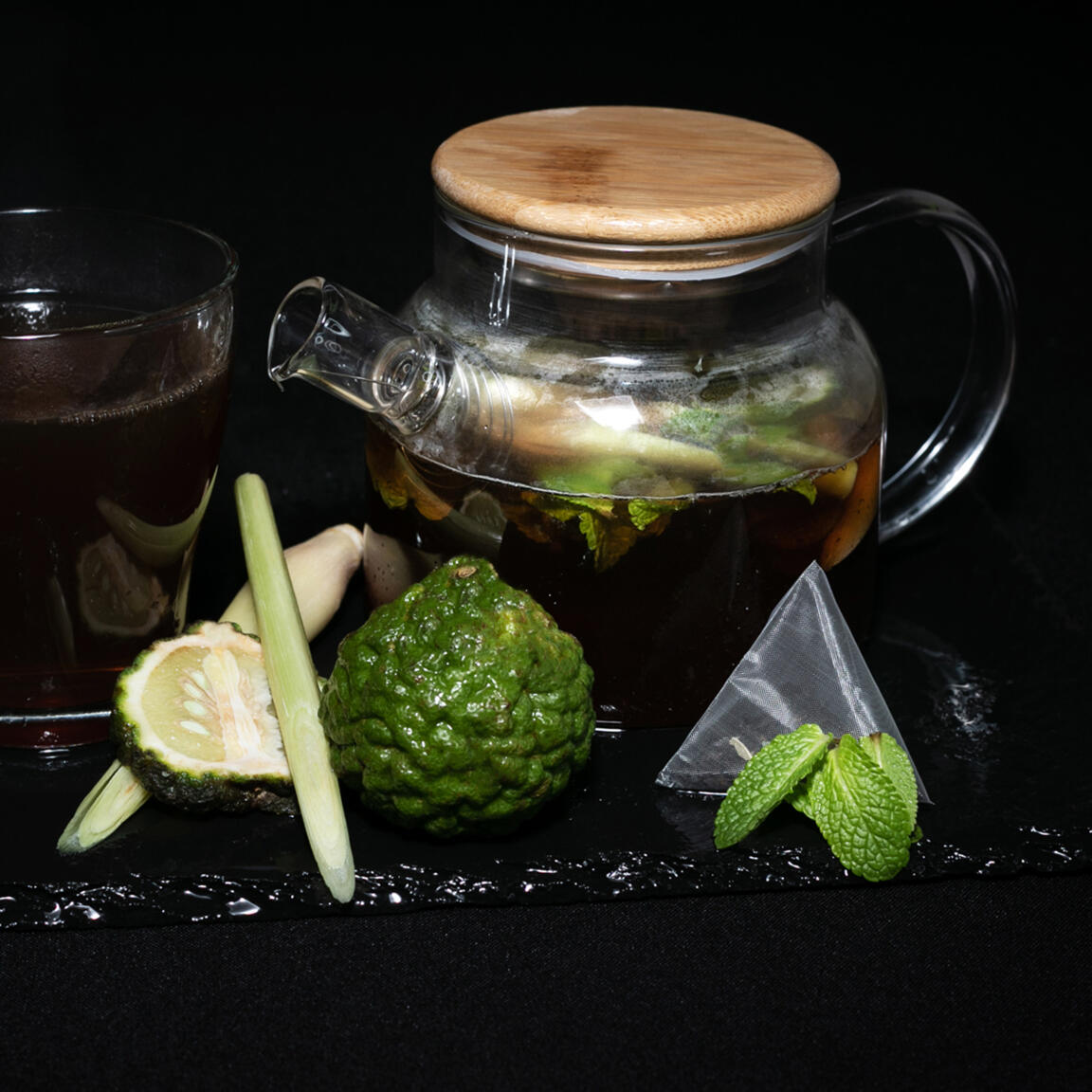 Чай с лемонграссом,бергамотом и мятой