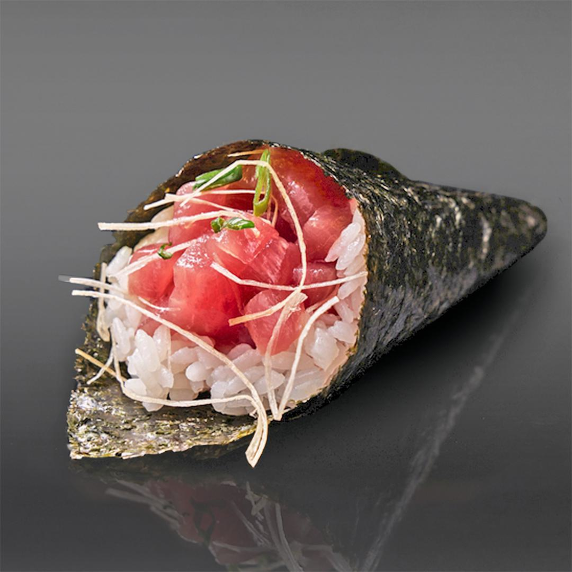 Хенд-ролл RYBA/РЫБА