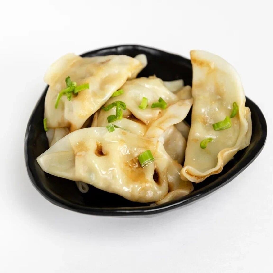 Гедза с курицей вареные