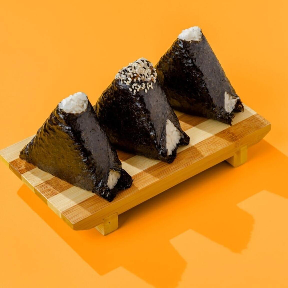 Онигири ассорти