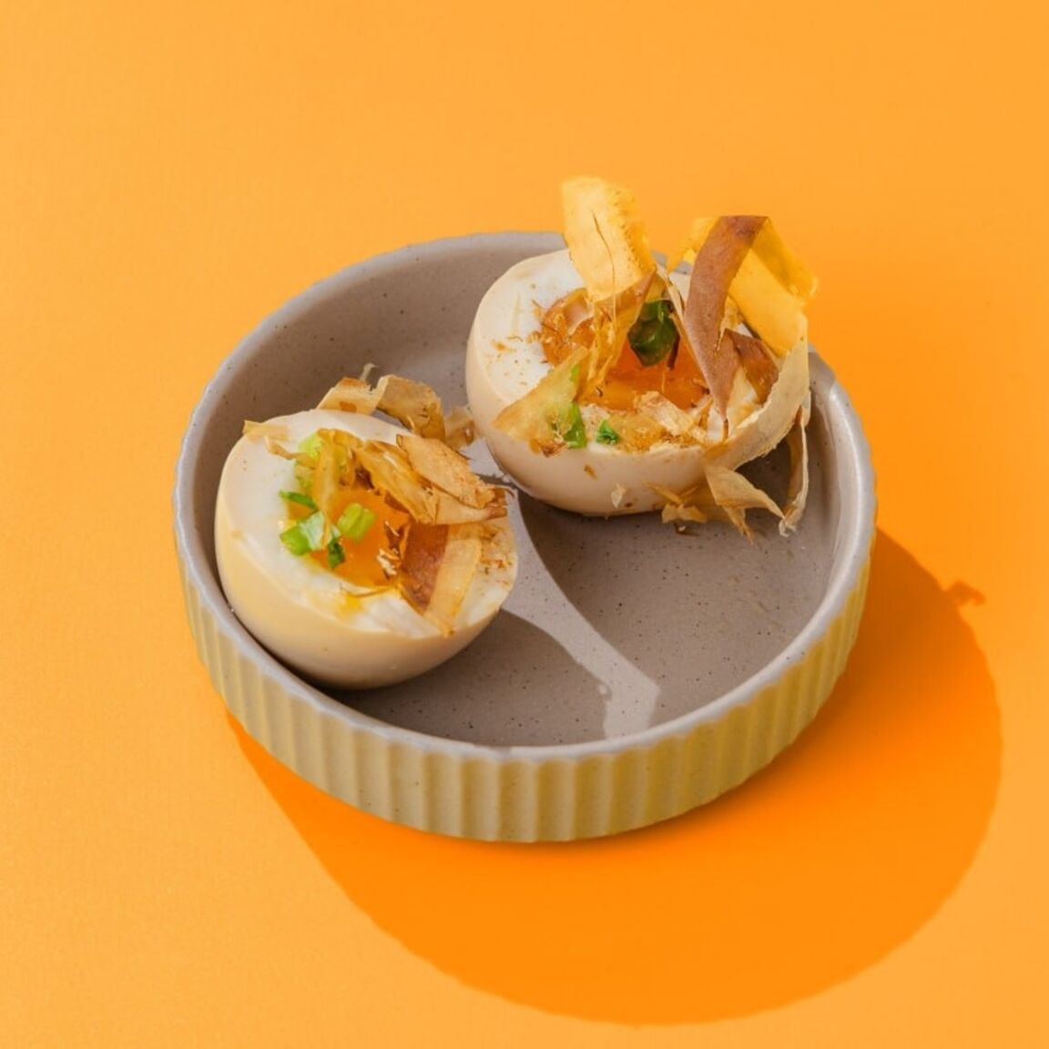 Яйца Аджитама