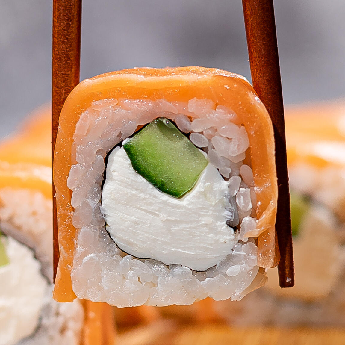 Фила с огурцом 4шт