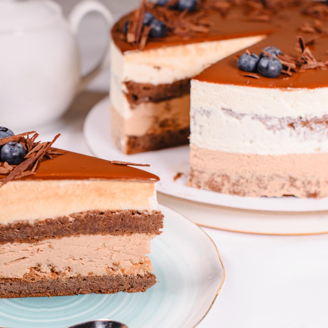 Два шоколада круг 2200 гр (26 см)