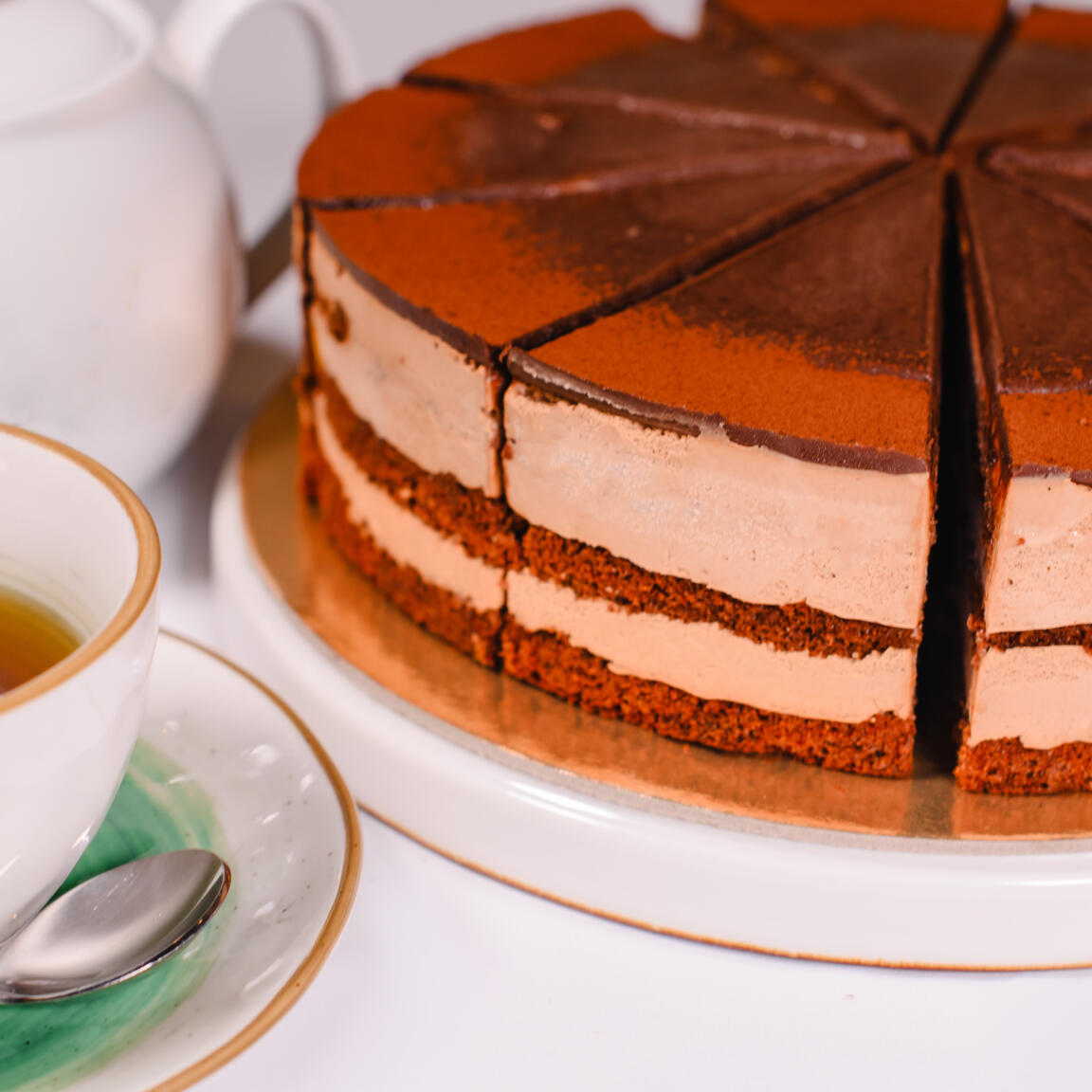 Прага круг 700 гр (14 см)