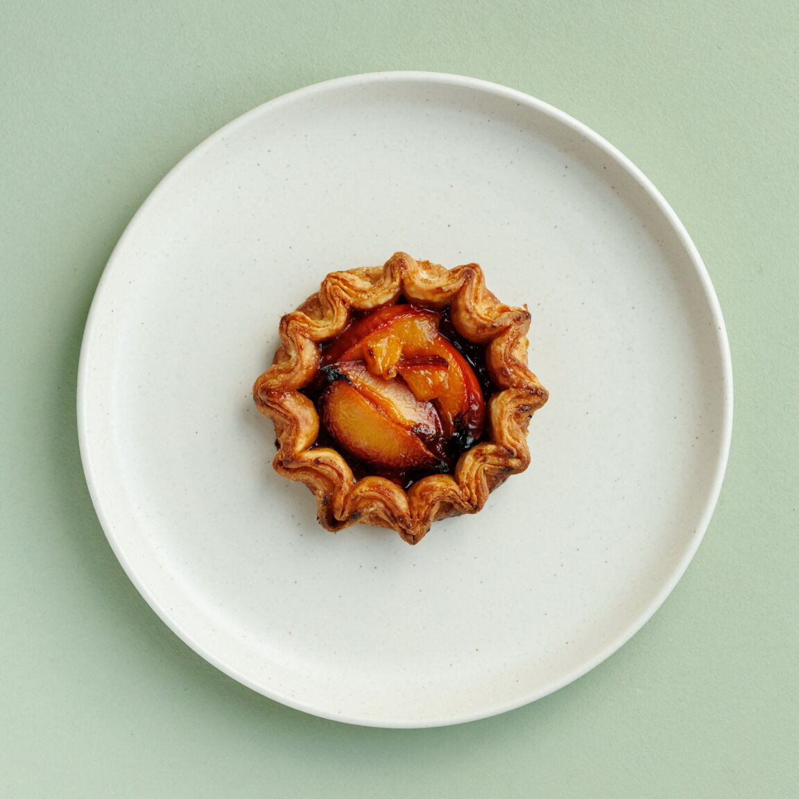 Галета со сливами