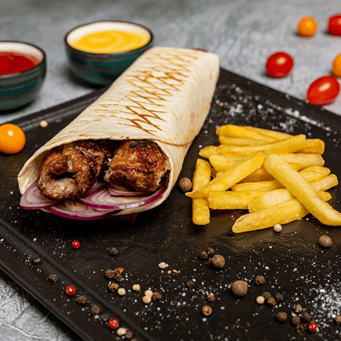 Люля из Свинины в Тортилье