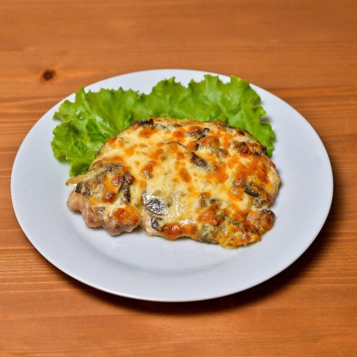 МЯСО С ШАМПИНЬОНАМИ 120ГР