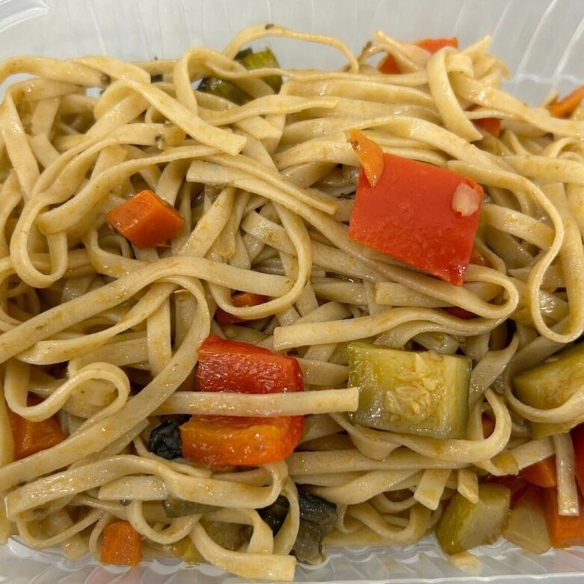 Лапша удон с овощами 200г