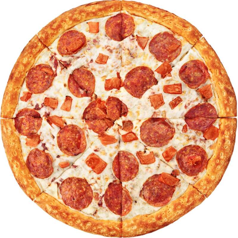 Томаты и пепперони..