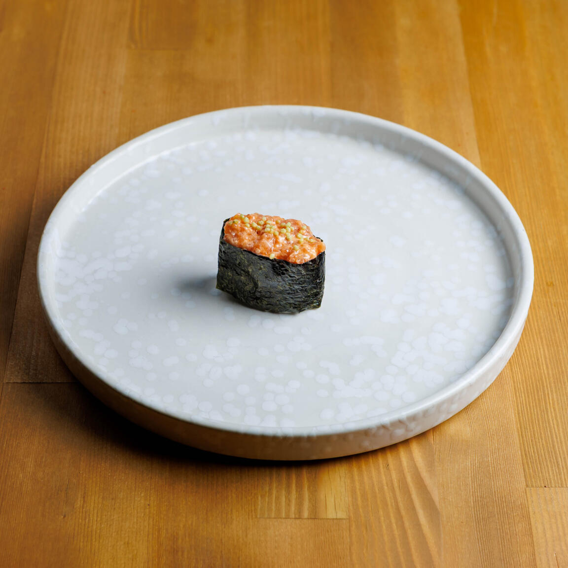 Гункан Лосось / Спайси Майо