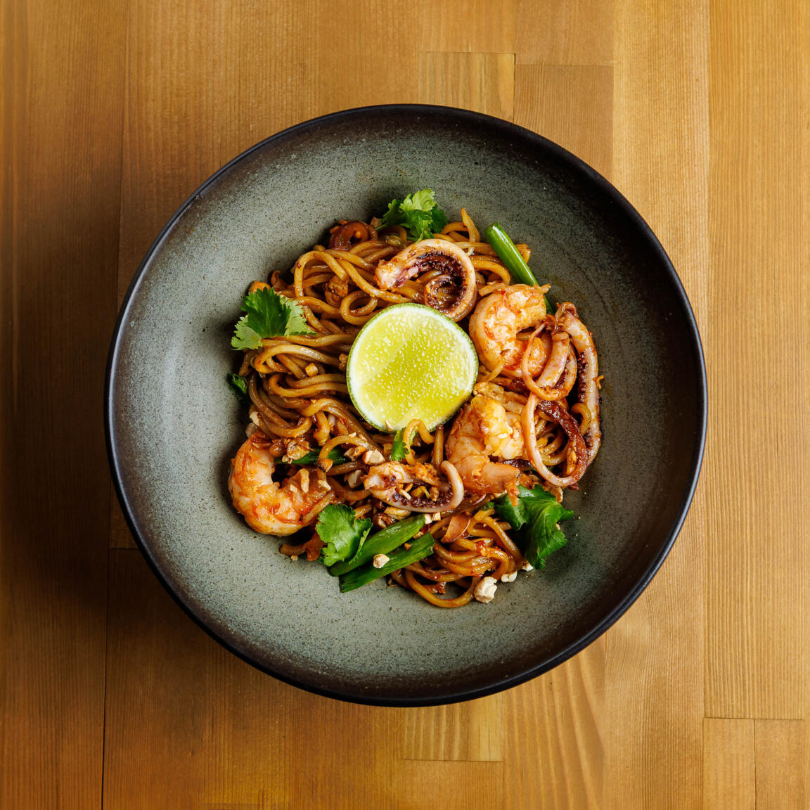 Лапша с курицей терияке