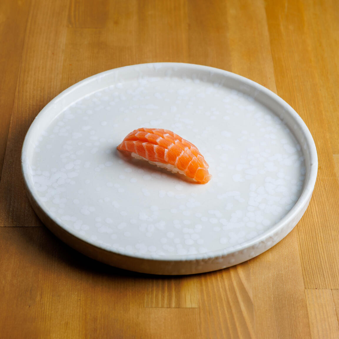 Нигири лосось