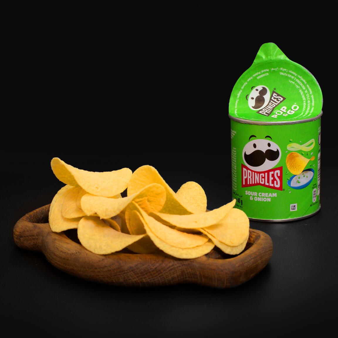 Чипсы Pringles сметана лук