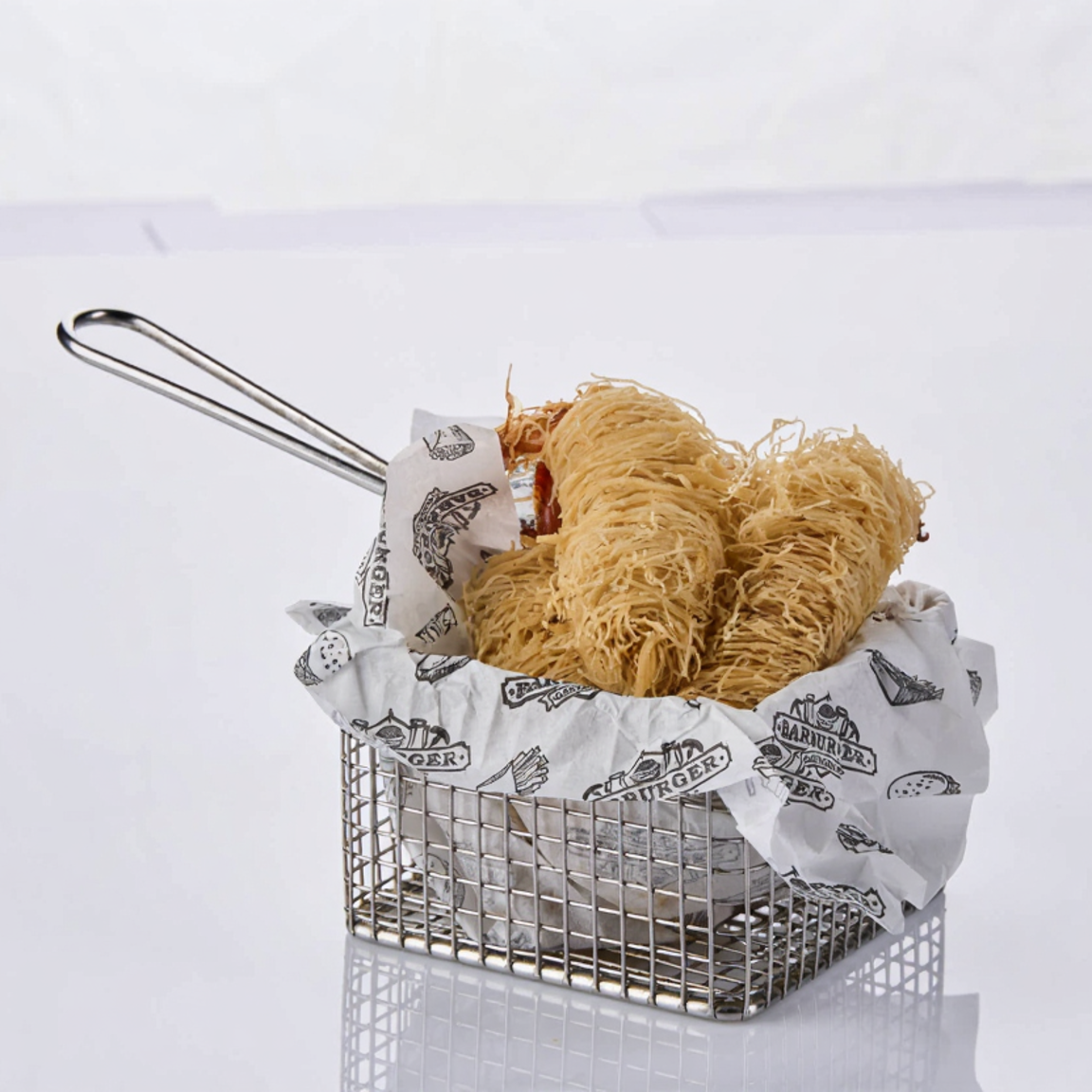 Тигровые креветки в тесте катаифи