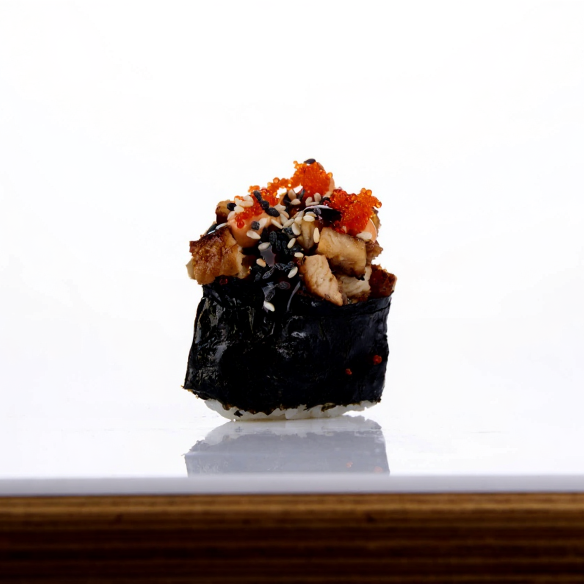 Гункан спайси угорь