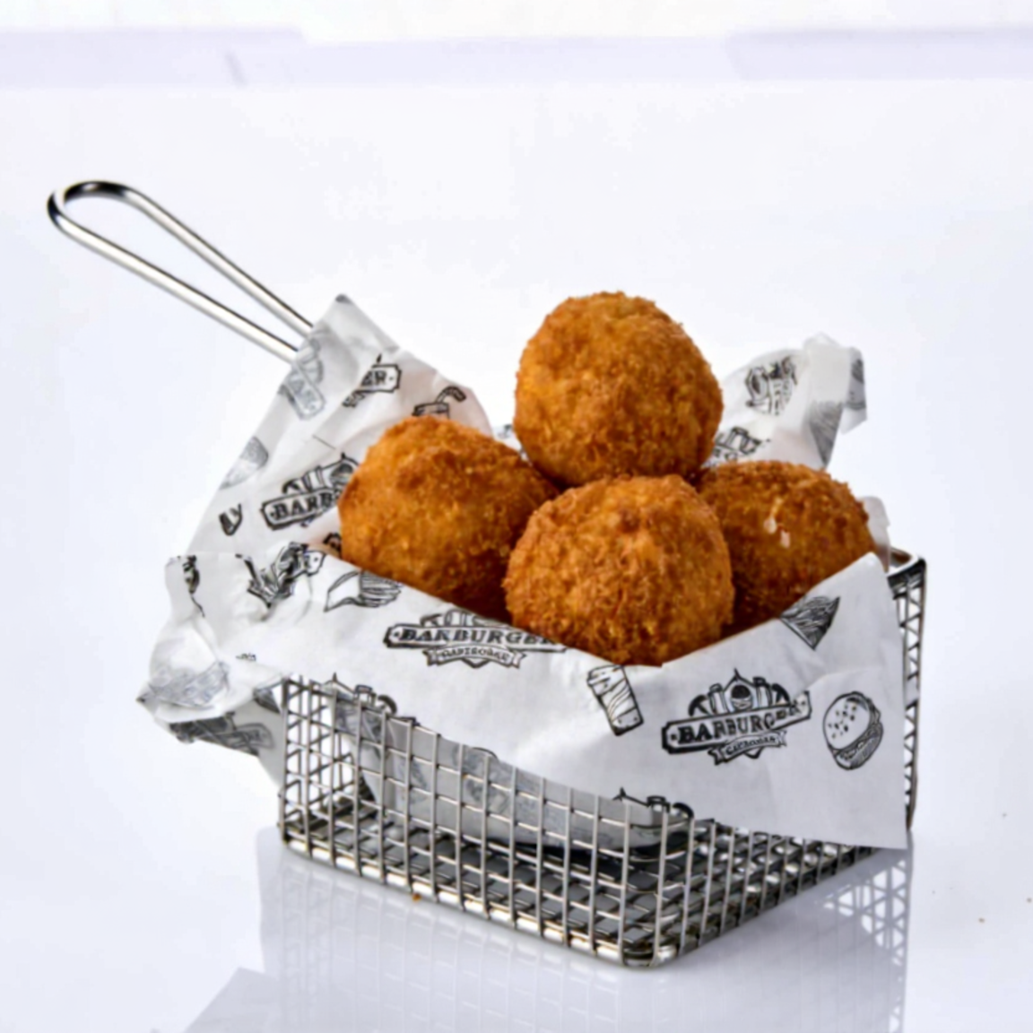 Шарики с халапеньо и беконом