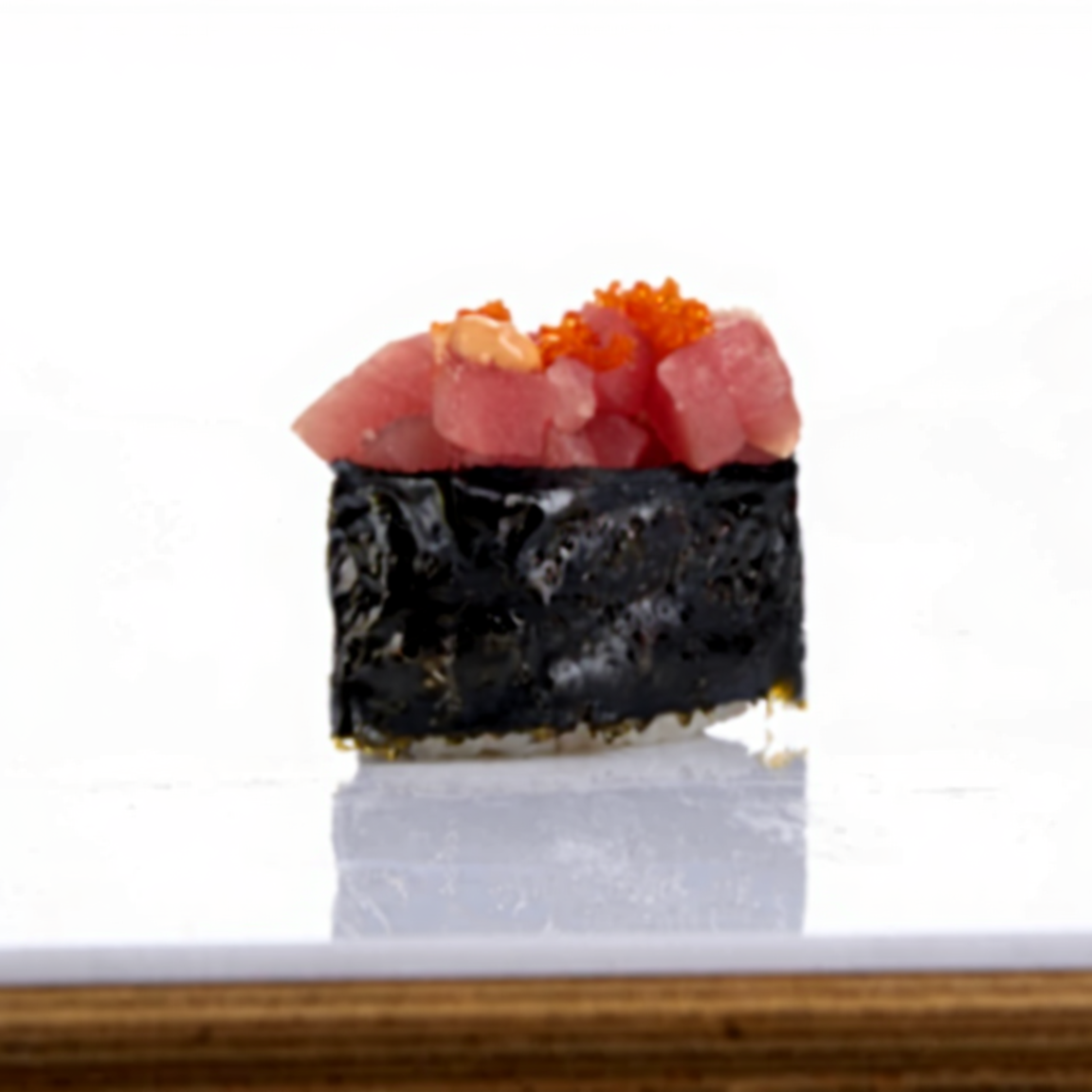 Гункан спайси тунец