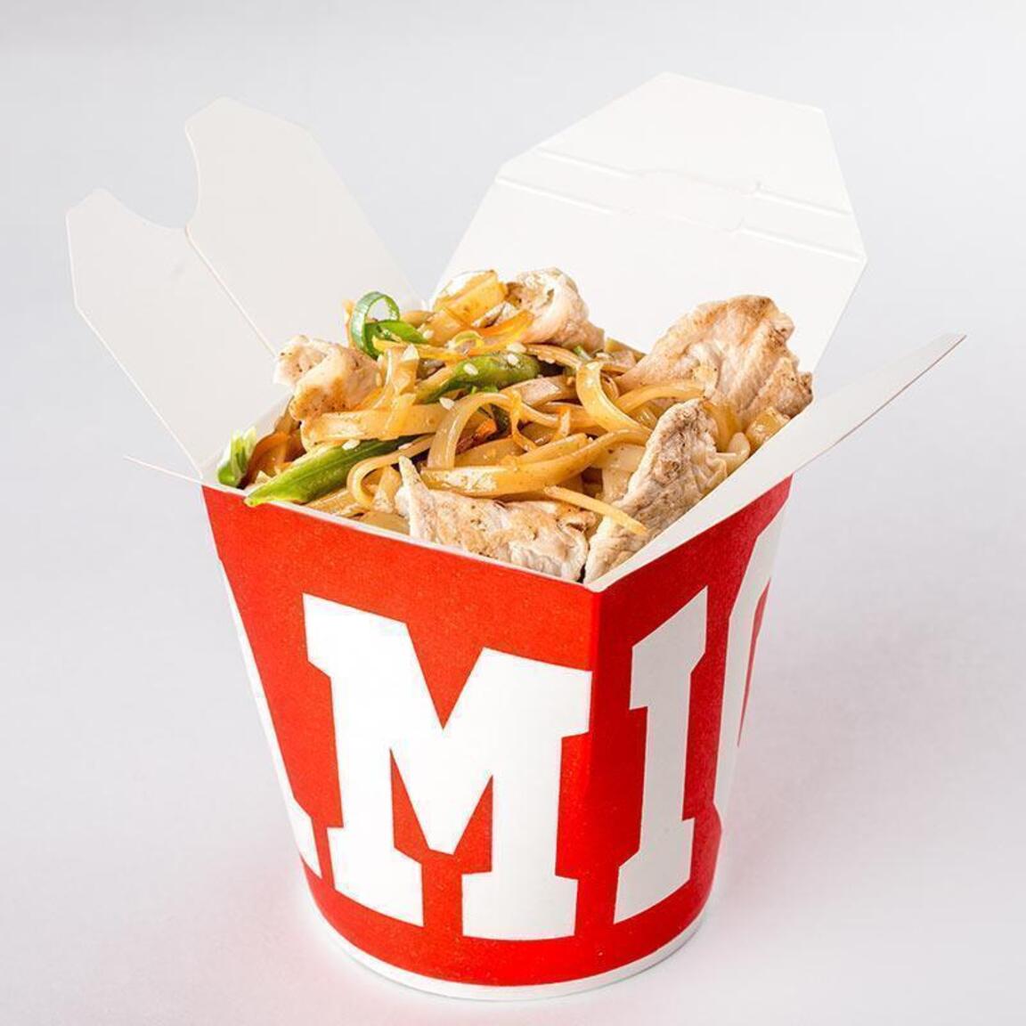 Вок со свининой в соусе Терияки