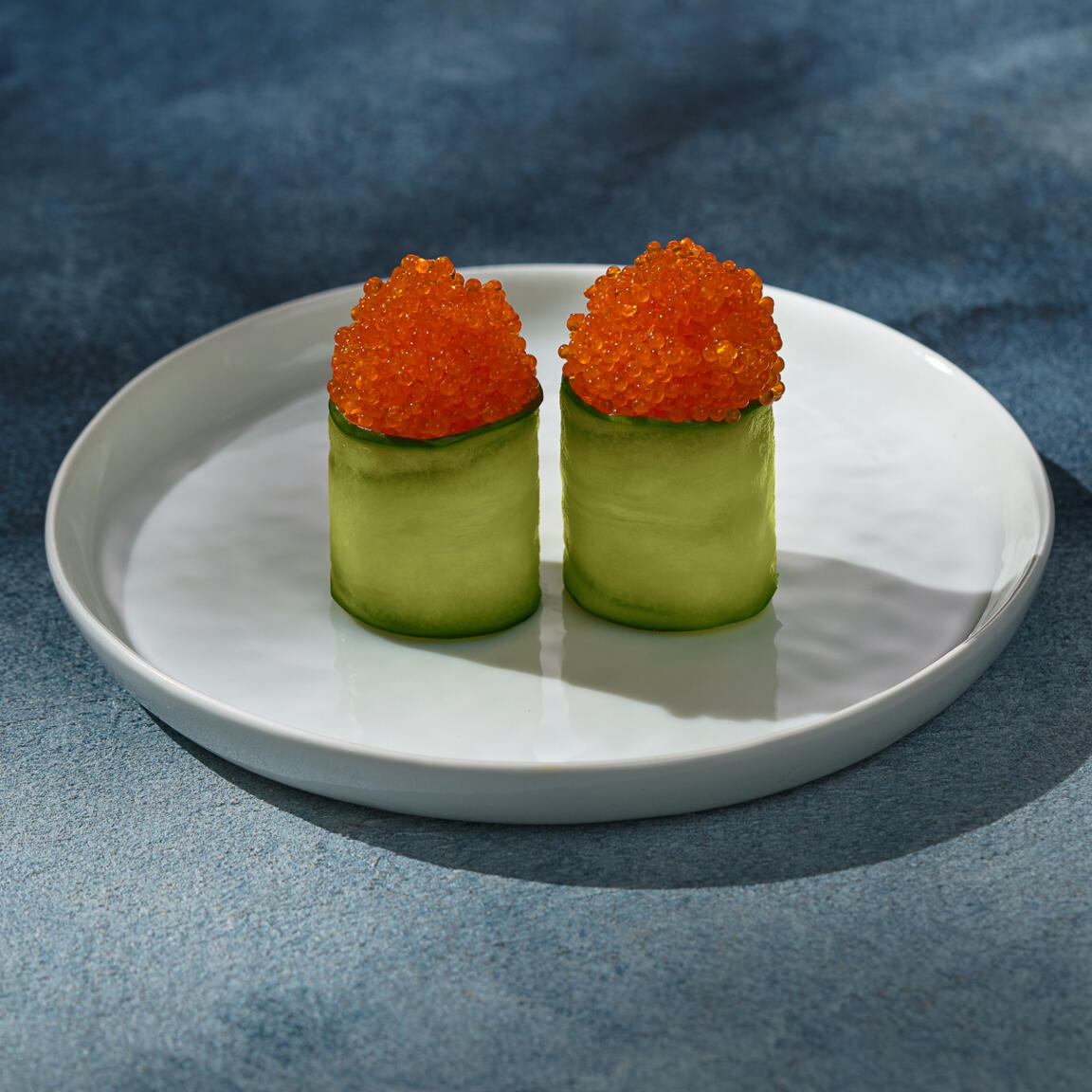 Tobiko Cucumber Gunkan