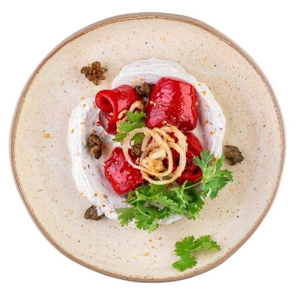 Печеный перец с кремом из фетты