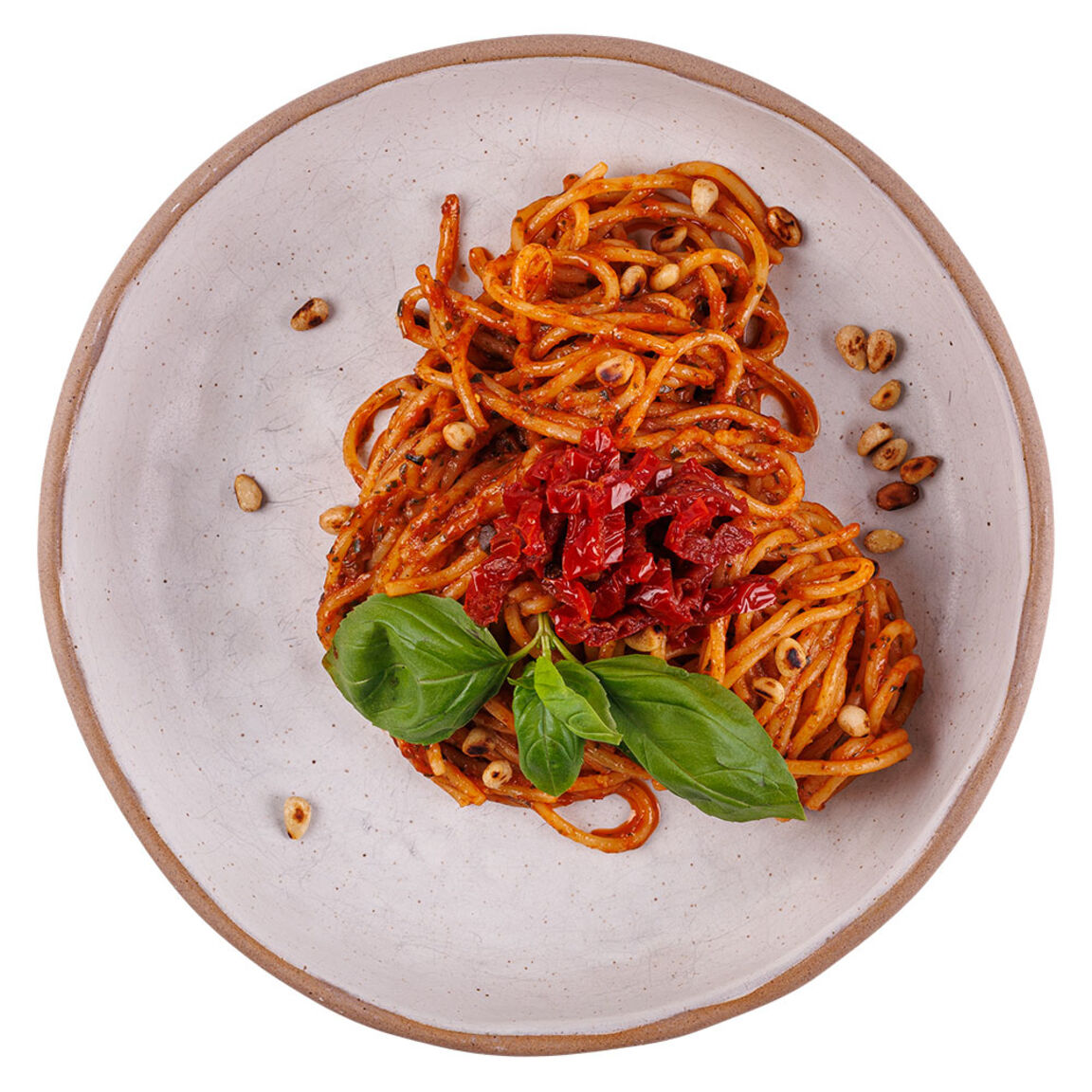 Спагетти с сливочным песто и томатами